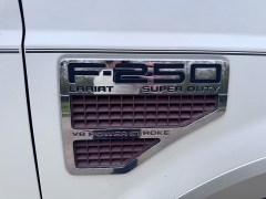 Used 2010  Ford Super Duty F-250 4WD Supercab Lariat at Carrikers Auto Outlet near Oskaloosa&comma; IA