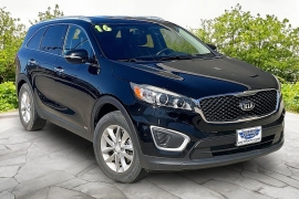Used 2016  Kia Sorento 4d SUV AWD LX at Carrikers Auto Outlet near Oskaloosa&comma; IA