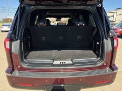 Used 2019 Lincoln Navigator 4d SUV 4WD Reserve at Carrikers Auto Outlet near Oskaloosa, IA
