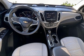 Used 2020  Chevrolet Equinox 4d SUV AWD LT w&sol;2FL at Carrikers Auto Outlet near Oskaloosa&comma; IA