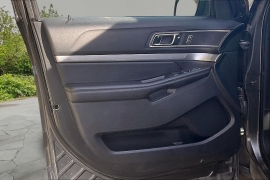 Used 2019  Ford Explorer 4d SUV FWD XLT V6 at Carrikers Auto Outlet near Oskaloosa&comma; IA