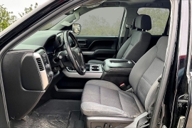 Used 2018  Chevrolet Silverado 1500 4WD Double Cab LT Z71 at Carrikers Auto Outlet near Oskaloosa&comma; IA