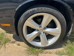 Used 2014  Dodge Challenger 2d Coupe R&sol;T at Carrikers Auto Outlet near Oskaloosa&comma; IA
