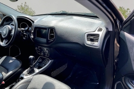 Used 2019  Jeep Compass 4d SUV 4WD Latitude at Carrikers Auto Outlet near Oskaloosa&comma; IA