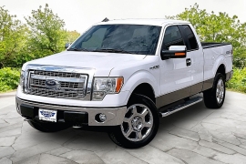  2013 Ford F-150 4WD Supercab XLT at Carrikers Auto Outlet near Oskaloosa&comma; IA