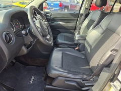 Used 2014 Jeep Compass 4d SUV 4WD Sport at Carrikers Auto Outlet near Oskaloosa, IA