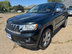 Used 2012  Jeep Grand Cherokee 4d SUV 4WD Overland at Carrikers Auto Outlet near Oskaloosa&comma; IA