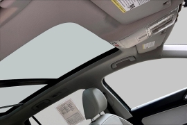 Used 2018  Volkswagen Tiguan 4d SUV SE at Carrikers Auto Outlet near Oskaloosa&comma; IA