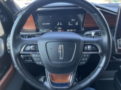 Used 2019 Lincoln Navigator 4d SUV 4WD Reserve at Carrikers Auto Outlet near Oskaloosa, IA