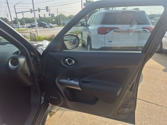 Used 2013  Nissan Juke 4d SUV AWD SL at Carrikers Auto Outlet near Oskaloosa&comma; IA