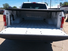 Used 2016 Ford F-150 4WD SuperCrew XLT 5 1/2 at Carrikers Auto Outlet near Oskaloosa, IA