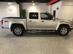 Used 2011  Chevrolet Colorado 4WD Crew Cab LT2 at Carrikers Auto Outlet near Oskaloosa&comma; IA