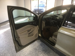 Used 2014  Ford Escape 4d SUV 4WD SE at Carrikers Auto Outlet near Oskaloosa&comma; IA