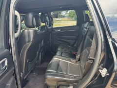 Used 2018  Jeep Grand Cherokee 4d SUV 4WD Overland V6 High Altitude at Carrikers Auto Outlet near Oskaloosa&comma; IA