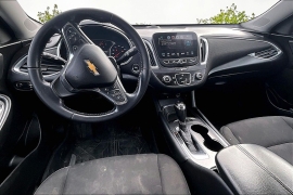 Used 2018  Chevrolet Malibu 4d Sedan LT at Carrikers Auto Outlet near Oskaloosa&comma; IA