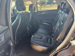 Used 2019  Ford Edge 4d SUV AWD Titanium at Carrikers Auto Outlet near Oskaloosa&comma; IA