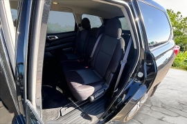 Used 2020  Nissan Pathfinder 4d SUV FWD S at Carrikers Auto Outlet near Oskaloosa&comma; IA