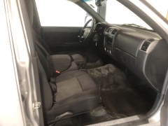 Used 2011  Chevrolet Colorado 4WD Crew Cab LT2 at Carrikers Auto Outlet near Oskaloosa&comma; IA