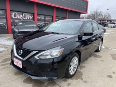 2018 Nissan Sentra 4d Sedan SR at Carrikers Auto Outlet near Oskaloosa&comma; IA
