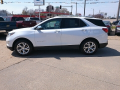 Used 2020 Chevrolet Equinox 4d SUV AWD Premier w/1LZ at Carrikers Auto Outlet near Oskaloosa, IA