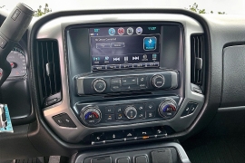 Used 2018  Chevrolet Silverado 1500 4WD Double Cab LT Z71 at Carrikers Auto Outlet near Oskaloosa&comma; IA