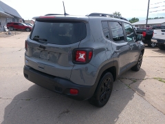 Used 2020 Jeep Renegade 4d SUV 4WD Sport Upland Edition at Carrikers Auto Outlet near Oskaloosa, IA