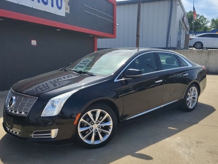 Used 2014 Cadillac XTS 4d Sedan Platinum AWD at Carrikers Auto Outlet near Oskaloosa, IA