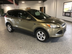 Used 2014  Ford Escape 4d SUV 4WD SE at Carrikers Auto Outlet near Oskaloosa&comma; IA