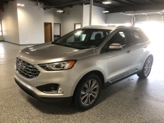 Used 2019  Ford Edge 4d SUV AWD Titanium at Carrikers Auto Outlet near Oskaloosa&comma; IA