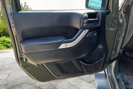 Used 2015  Jeep Wrangler Unlimited 4d Convertible Sahara at Carrikers Auto Outlet near Oskaloosa&comma; IA