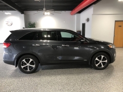 Used 2017  Kia Sorento 4d SUV AWD EX Turbo at Carrikers Auto Outlet near Oskaloosa&comma; IA