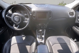 Used 2019  Jeep Compass 4d SUV 4WD Latitude at Carrikers Auto Outlet near Oskaloosa&comma; IA