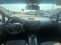Used 2014  Kia Forte 4d Sedan EX at Carrikers Auto Outlet near Oskaloosa&comma; IA