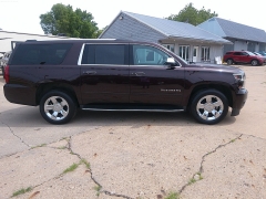 Used 2020 Chevrolet Suburban 4d SUV 4WD Premier at Carrikers Auto Outlet near Oskaloosa, IA