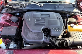 Used 2019  Dodge Challenger 2d Coupe RWD SXT at Carrikers Auto Outlet near Oskaloosa&comma; IA