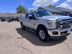 Used 2013  Ford Super Duty F-250 4WD Crew Cab Lariat at Carrikers Auto Outlet near Oskaloosa&comma; IA