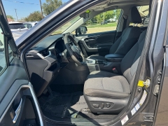 Used 2020  Toyota RAV4 Hybrid 4d SUV AWD XLE &ast;Ltd Avail&ast; at Carrikers Auto Outlet near Oskaloosa&comma; IA