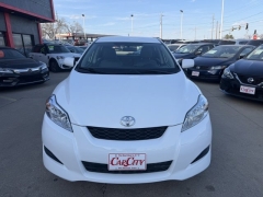 Used 2009  Toyota Matrix 4d Sedan Auto at Carrikers Auto Outlet near Oskaloosa&comma; IA