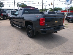 Used 2019 Chevrolet Silverado 1500 Legacy 4WD Double Cab LT at Carrikers Auto Outlet near Oskaloosa, IA