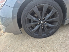 Used 2017  Nissan Maxima 4d Sedan SR at Carrikers Auto Outlet near Oskaloosa&comma; IA
