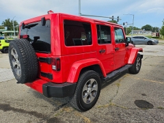 Used 2017  Jeep Wrangler Unlimited 4d Convertible Sahara at Carrikers Auto Outlet near Oskaloosa&comma; IA