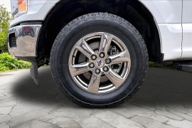 Used 2020  Ford F-150 4WD SuperCrew XLT 5 1&sol;2 at Carrikers Auto Outlet near Oskaloosa&comma; IA