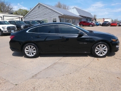 Used 2020 Chevrolet Malibu 4d Sedan LT at Carrikers Auto Outlet near Oskaloosa, IA
