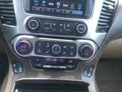 Used 2020 Chevrolet Suburban 4d SUV 4WD Premier at Carrikers Auto Outlet near Oskaloosa, IA