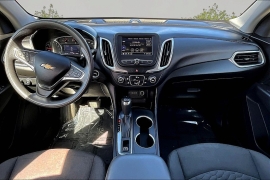 Used 2020  Chevrolet Equinox 4d SUV FWD LT w&sol;1LT at Carrikers Auto Outlet near Oskaloosa&comma; IA
