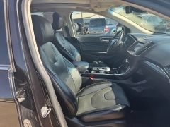 Used 2019  Ford Edge 4d SUV AWD Titanium at Carrikers Auto Outlet near Oskaloosa&comma; IA
