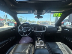Used 2020 Dodge Charger 4d Sedan RWD SXT at Carrikers Auto Outlet near Oskaloosa, IA