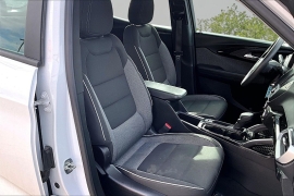 Used 2021  Chevrolet Trailblazer 4d SUV AWD LS at Carrikers Auto Outlet near Oskaloosa&comma; IA