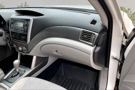Used 2012  Subaru Forester 4d SUV X Premium Auto at Carrikers Auto Outlet near Oskaloosa&comma; IA
