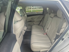 Used 2014  Toyota Venza 4d SUV AWD LE at Carrikers Auto Outlet near Oskaloosa&comma; IA